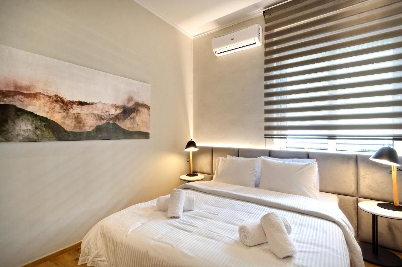 The Flirty Athens Apartment Exterior photo